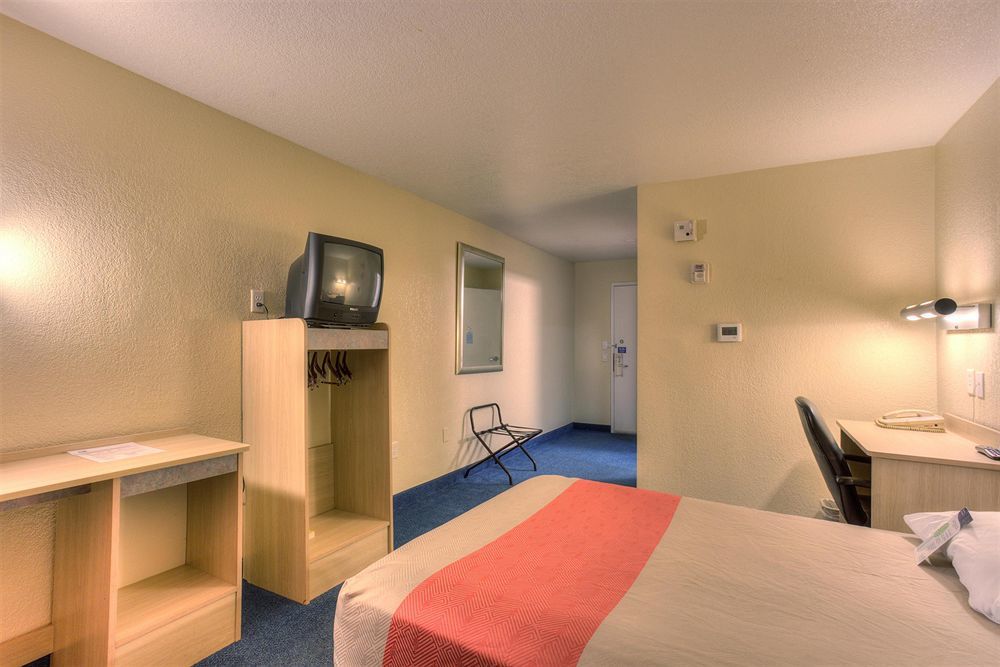 Motel 6-Portland, OR - Tigard West Exterior foto